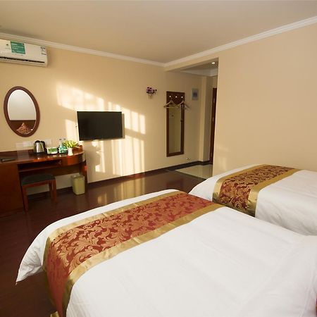 Greentree Inn Jiangsu Yancheng Dongtai Honglan Road Pedestrian Street Express Hotel Eksteriør bilde
